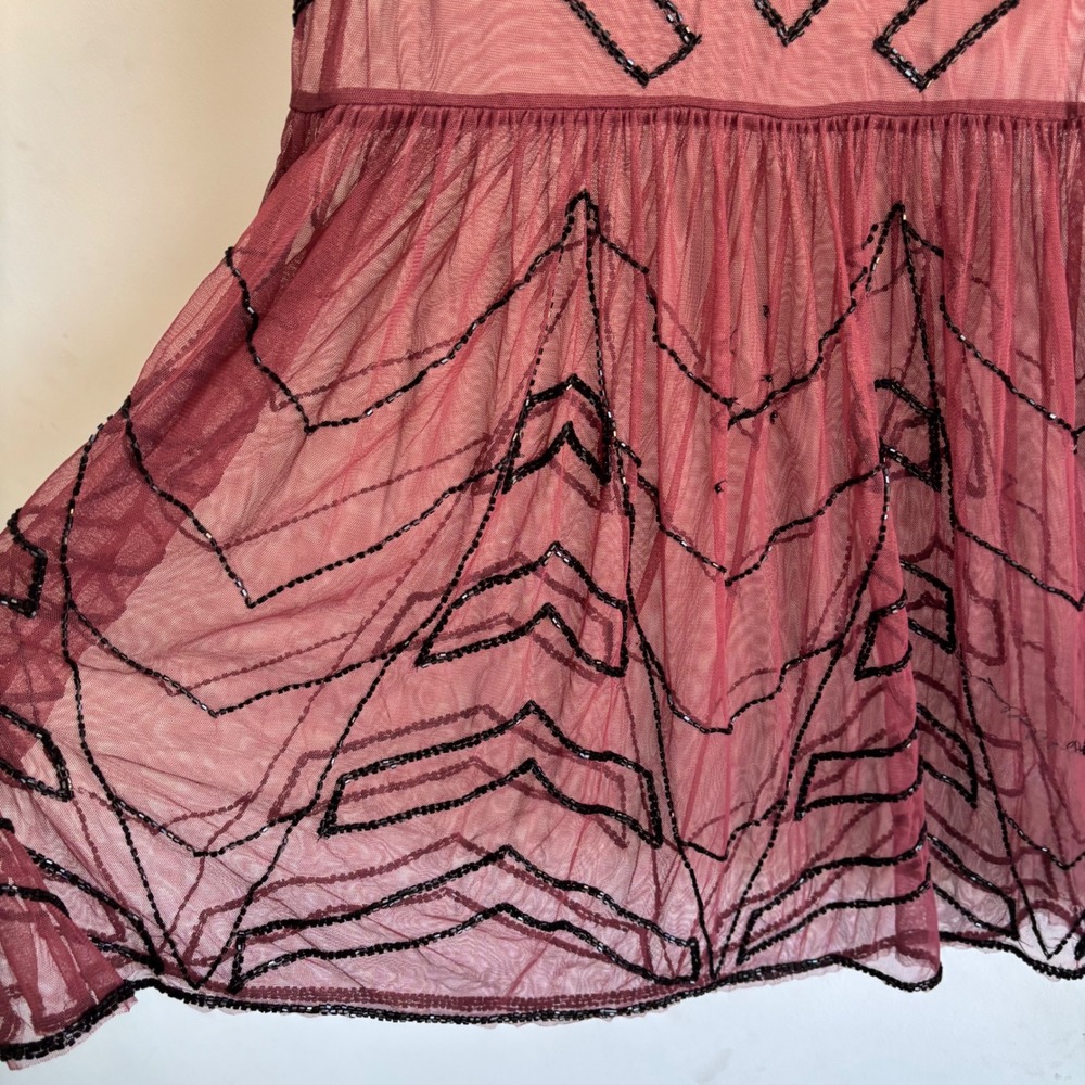 Free People Beaded Mesh Mini Dress Burgundy Wine Black Chevron Sleeveless XS - Picture 3 of 5